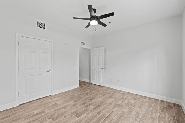 56 W 12th Street A, Riviera Beach, FL 33404