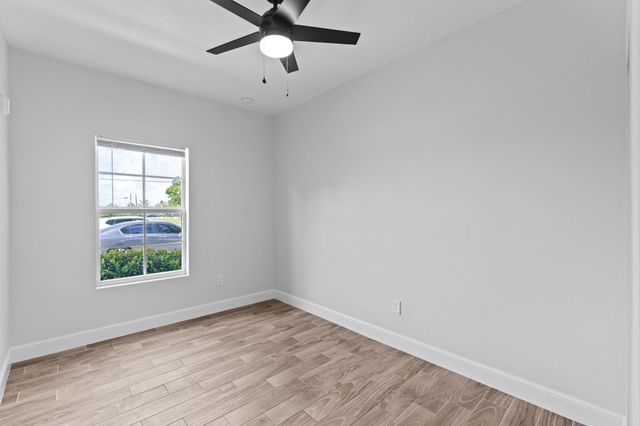 56 W 12th Street A, Riviera Beach, FL 33404