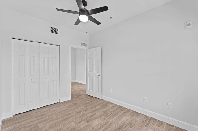 56 W 12th Street A, Riviera Beach, FL 33404