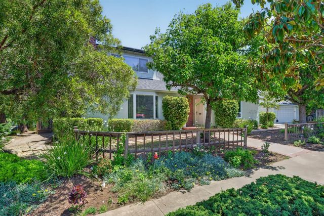 10380 Lockwood Drive, Cupertino, CA 95014