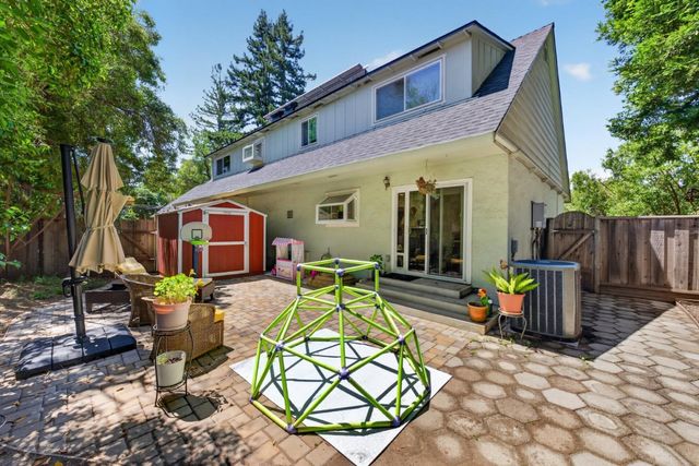 10380 Lockwood Drive, Cupertino, CA 95014