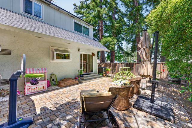 10380 Lockwood Drive, Cupertino, CA 95014