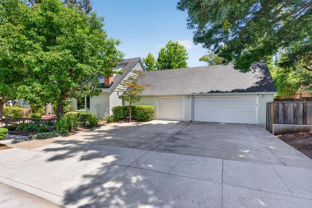 10380 Lockwood Drive, Cupertino, CA 95014