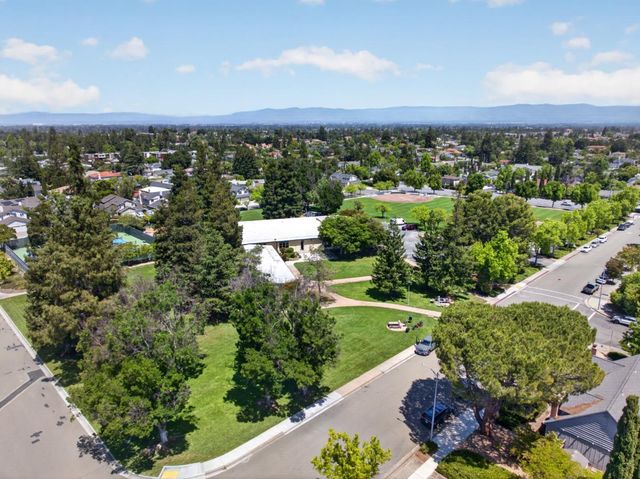 10380 Lockwood Drive, Cupertino, CA 95014