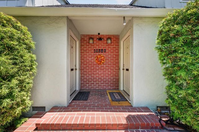 10380 Lockwood Drive, Cupertino, CA 95014