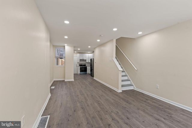 1840 N TAYLOR ST, Philadelphia, PA 19121