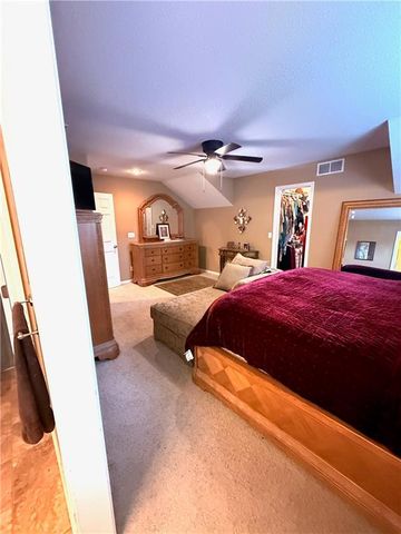 802 Redbud Drive, Paola, KS 66071