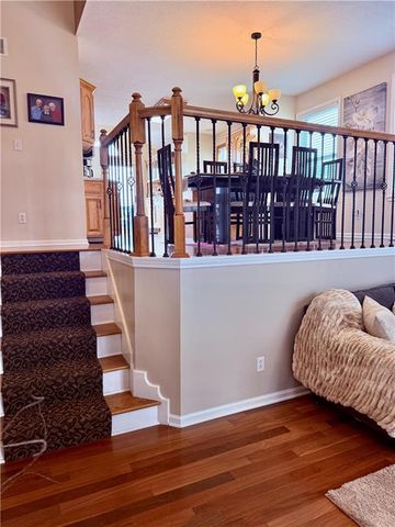 802 Redbud Drive, Paola, KS 66071