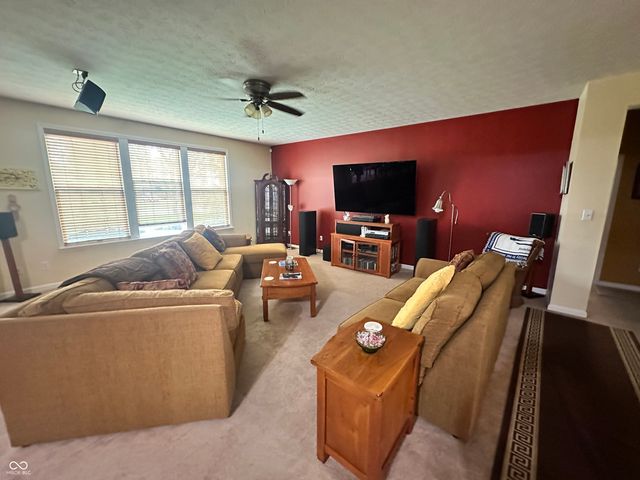 1075 Lazio Court, Greenwood, IN 46143