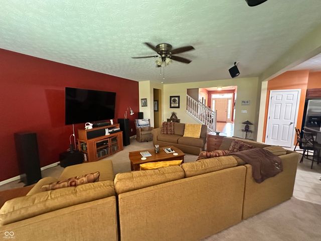 1075 Lazio Court, Greenwood, IN 46143