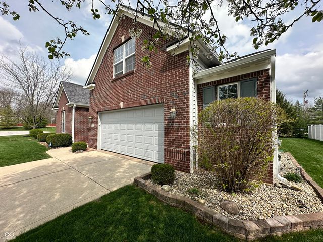 1075 Lazio Court, Greenwood, IN 46143