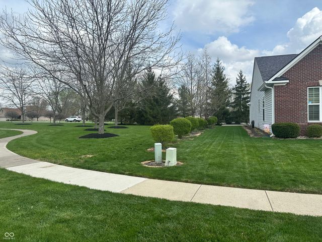 1075 Lazio Court, Greenwood, IN 46143