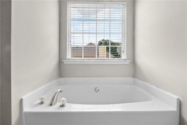 50 Glen Echo Drive, Covington, GA 30016