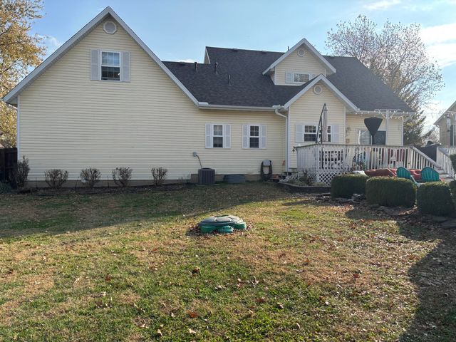 1705 Tyler Avenue, Aurora, MO 65605