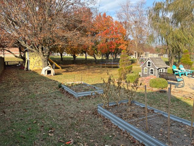 1705 Tyler Avenue, Aurora, MO 65605