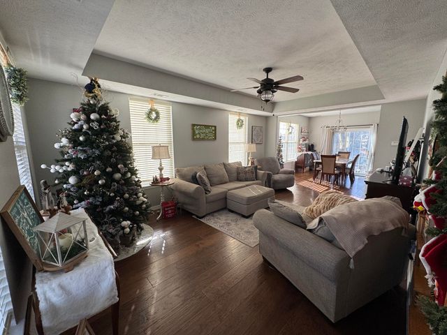 1705 Tyler Avenue, Aurora, MO 65605