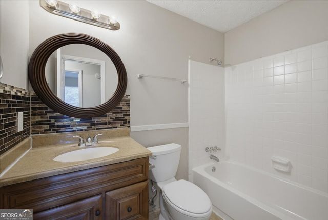 2262 New Castle Circle, Norcross, GA 30071
