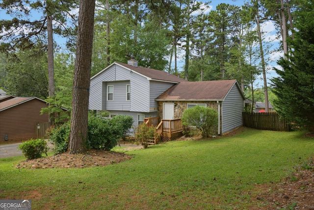 2262 New Castle Circle, Norcross, GA 30071