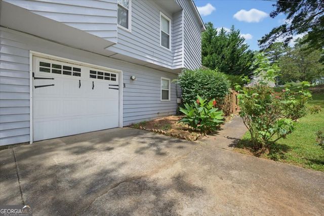 2262 New Castle Circle, Norcross, GA 30071