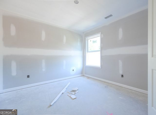 113 Fuller Court, Grantville, GA 30220