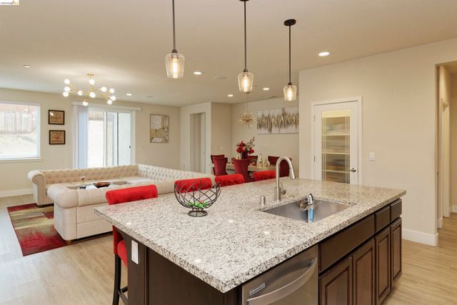 5506 Monte Vista Way, Antioch, CA 94531