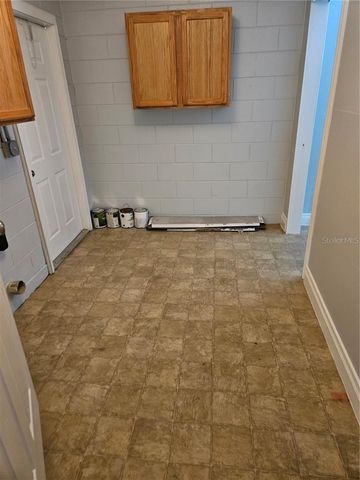 375 WILLOW SONG COURT, Eustis, FL 32726