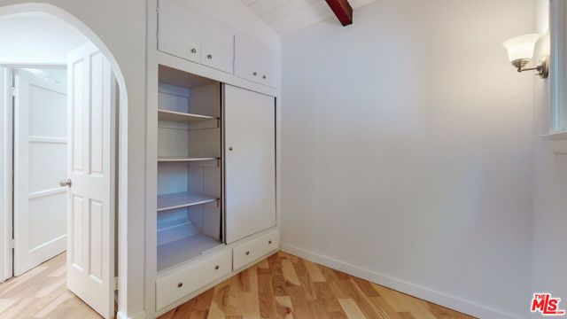 1414 N Beverly Glen Boulevard, Los Angeles, CA 90077