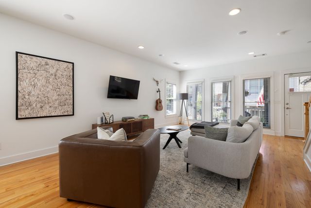 413 Van Buren St Ste 101, Nashville, TN 37208