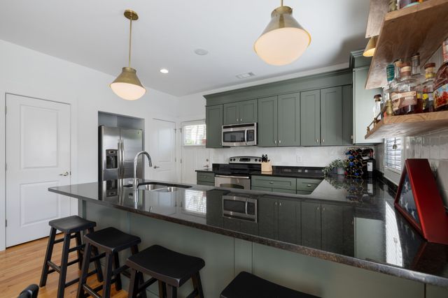 413 Van Buren St Ste 101, Nashville, TN 37208