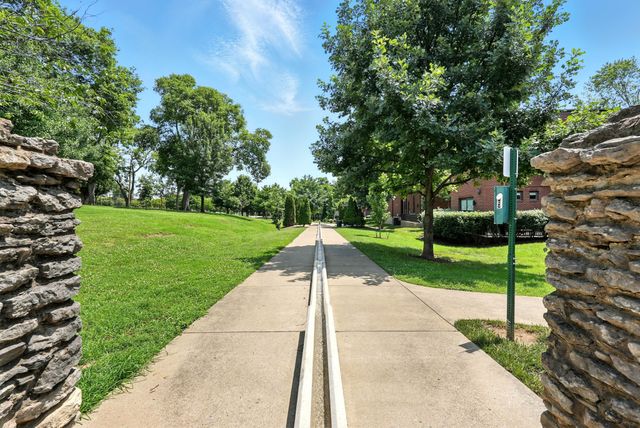 413 Van Buren St Ste 101, Nashville, TN 37208