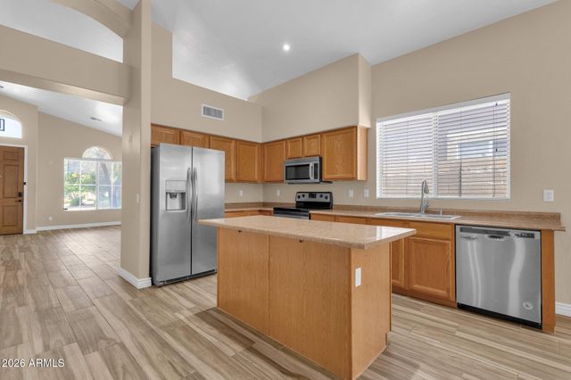 3261 W Ross Drive, Chandler, AZ 85226