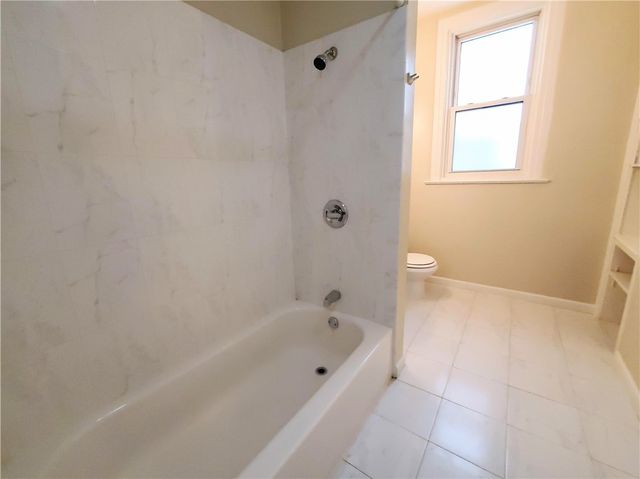 405 S Atlantic Ave 2, Friendship Park, PA 15224