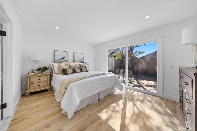 33 mann Street, Irvine, CA 92612