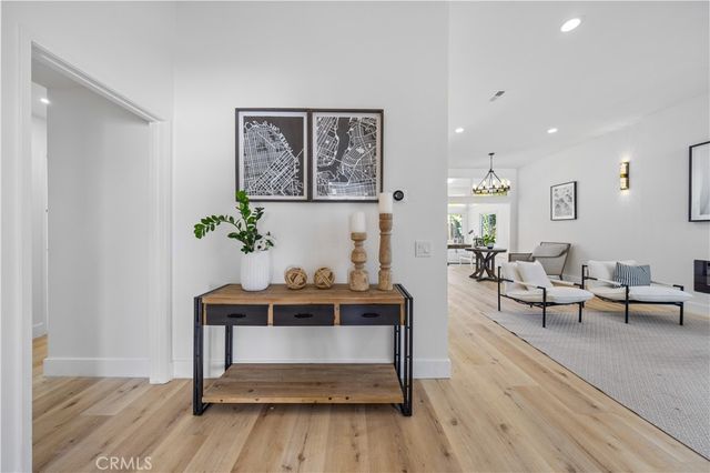 33 mann Street, Irvine, CA 92612