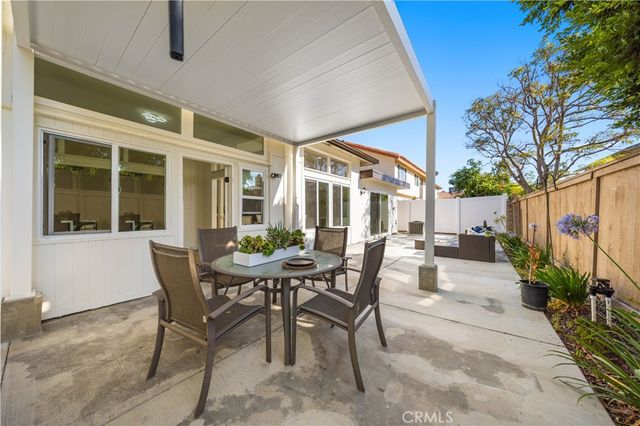 33 mann Street, Irvine, CA 92612