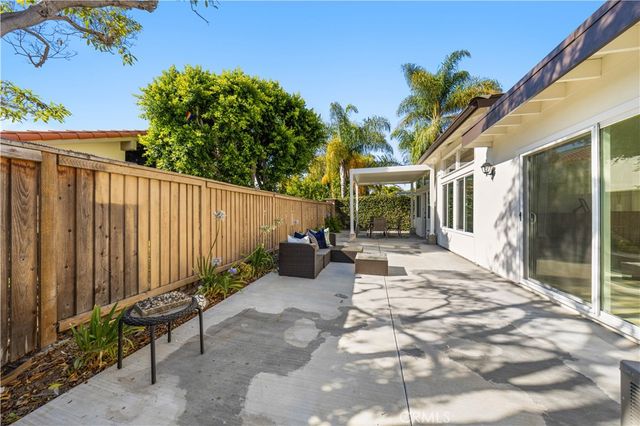 33 mann Street, Irvine, CA 92612