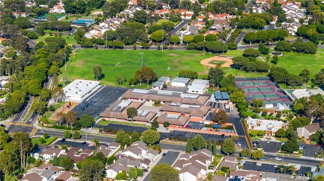 33 mann Street, Irvine, CA 92612