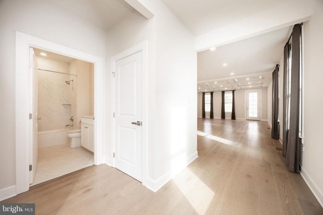 1147 SCULTHORPE DR, West Chester, PA 19380