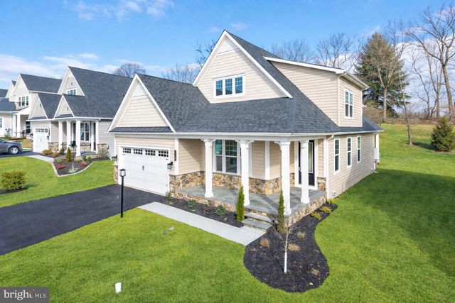 1147 SCULTHORPE DR, West Chester, PA 19380