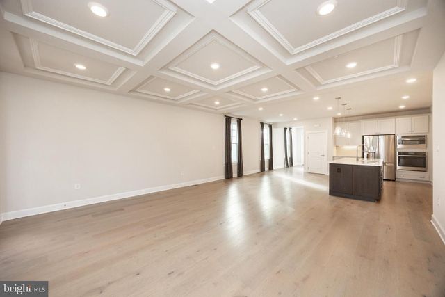 1147 SCULTHORPE DR, West Chester, PA 19380