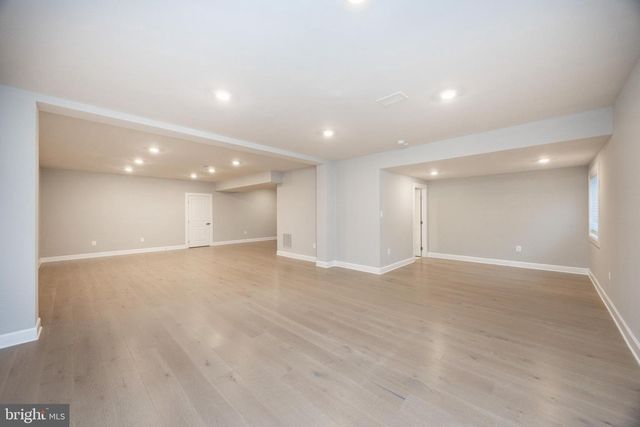 1147 SCULTHORPE DR, West Chester, PA 19380