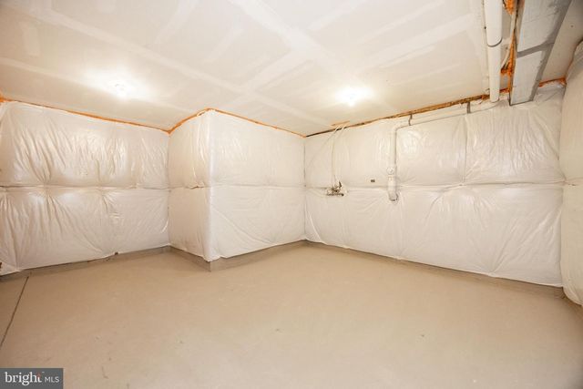 1147 SCULTHORPE DR, West Chester, PA 19380