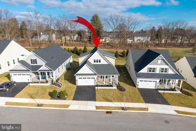 1147 SCULTHORPE DR, West Chester, PA 19380