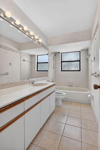 3069 NW 27th Avenue, Boca Raton, FL 33434