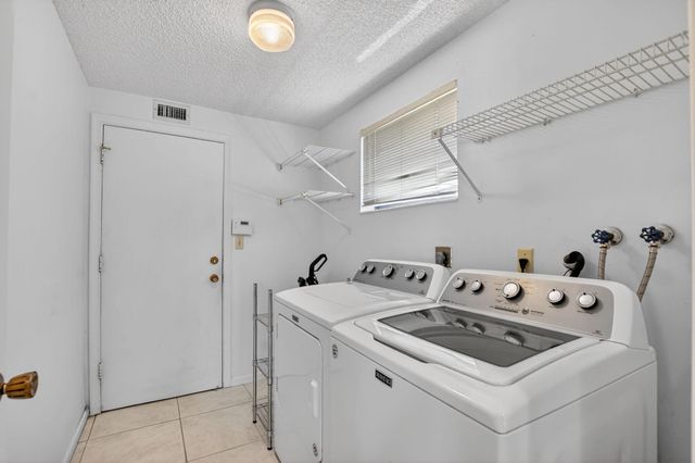 3069 NW 27th Avenue, Boca Raton, FL 33434