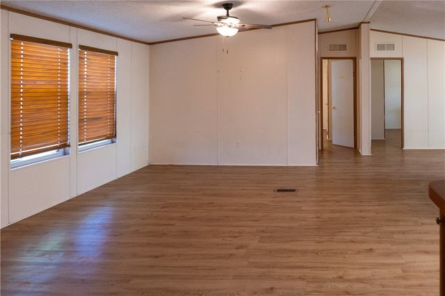 112 Baldwin, Lake City, TX 78368