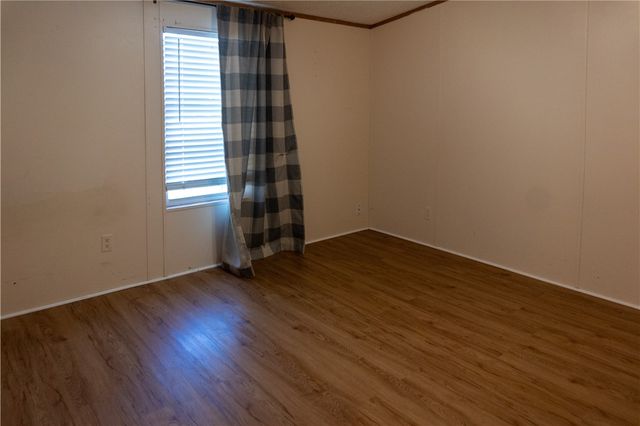 112 Baldwin, Lake City, TX 78368