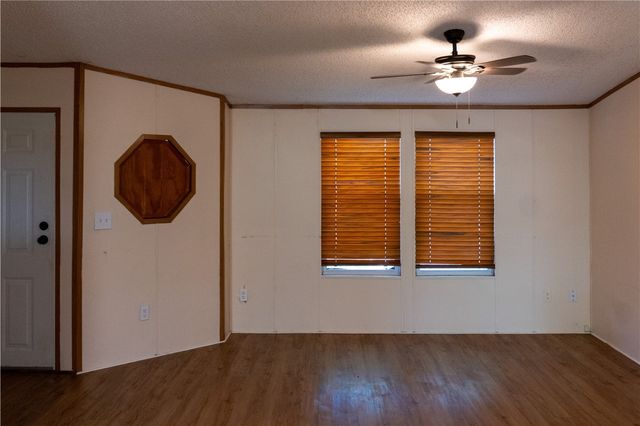 112 Baldwin, Lake City, TX 78368