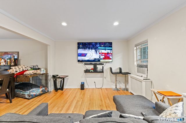 34 4th Street 34, Stamford, CT 06905