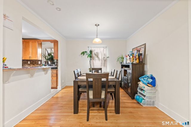 34 4th Street 34, Stamford, CT 06905